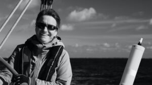 Happy Helming Low 300x169